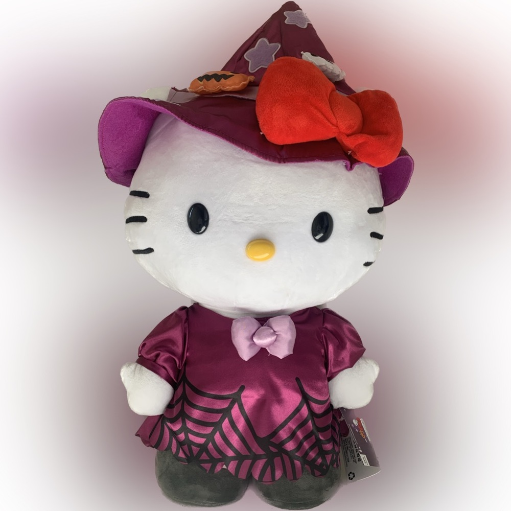 Hello Kitty Halloween Greeter